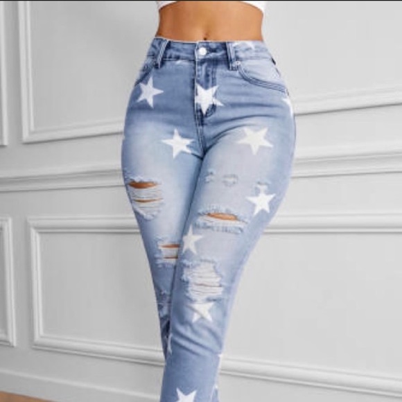 NEW DESTRUCTED RAW HEM STAR PRINT JEANS SZ SMALL NWT BUTT LIFT - Picture 4 of 6